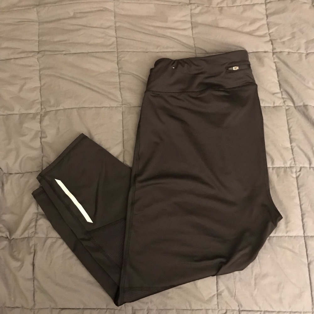 Old navy active workout leggings